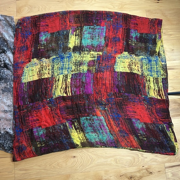 Bundle 3 Colorful Infinity Scarfs - Picture 2 of 4